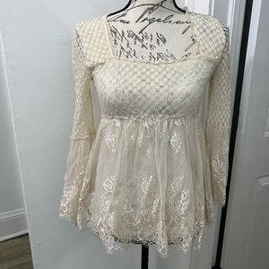 EUC Max studio blouse